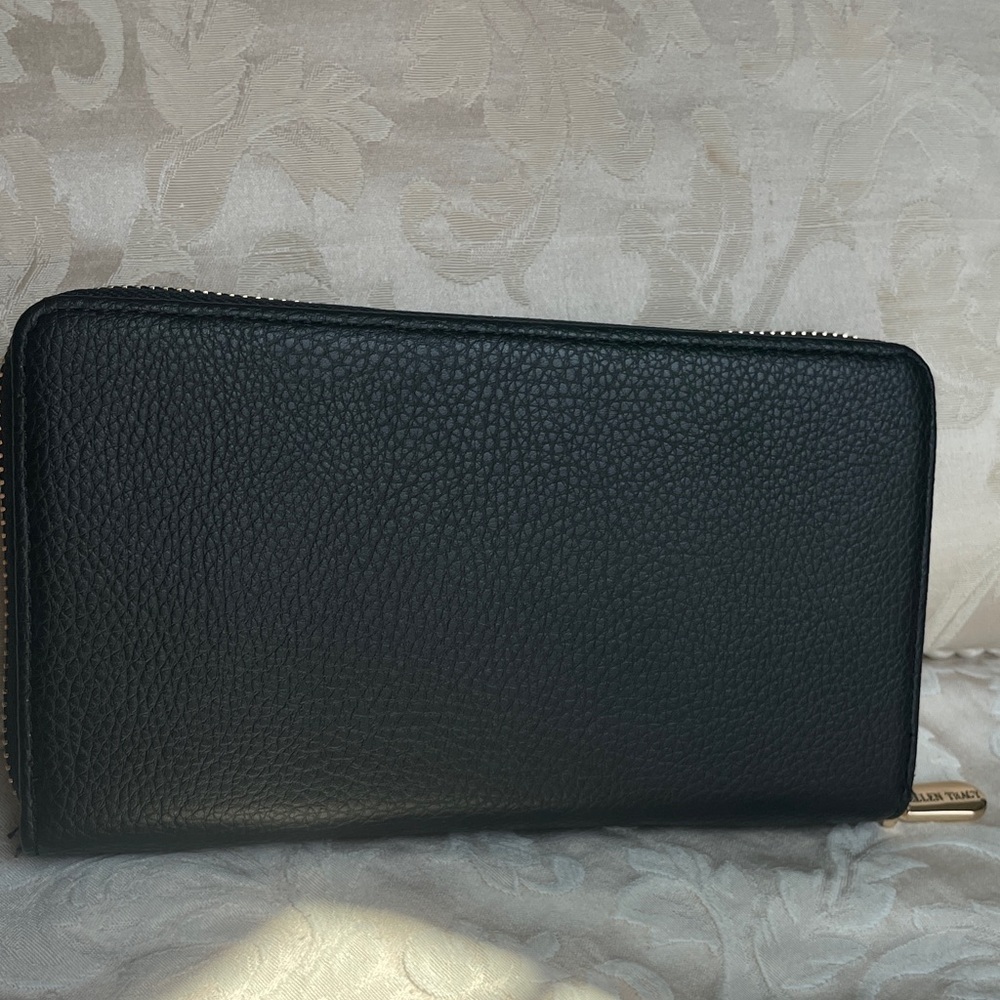 1249. Ellen Tracy Textured Black Zip Wallet - Picture 3 of 4